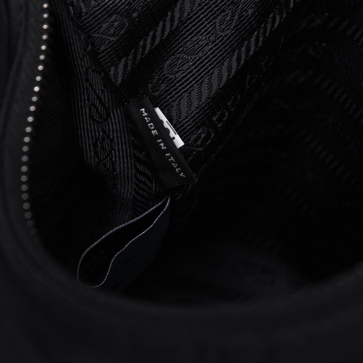 Nylon Re-Edition 2005 Shoulder Bag Black