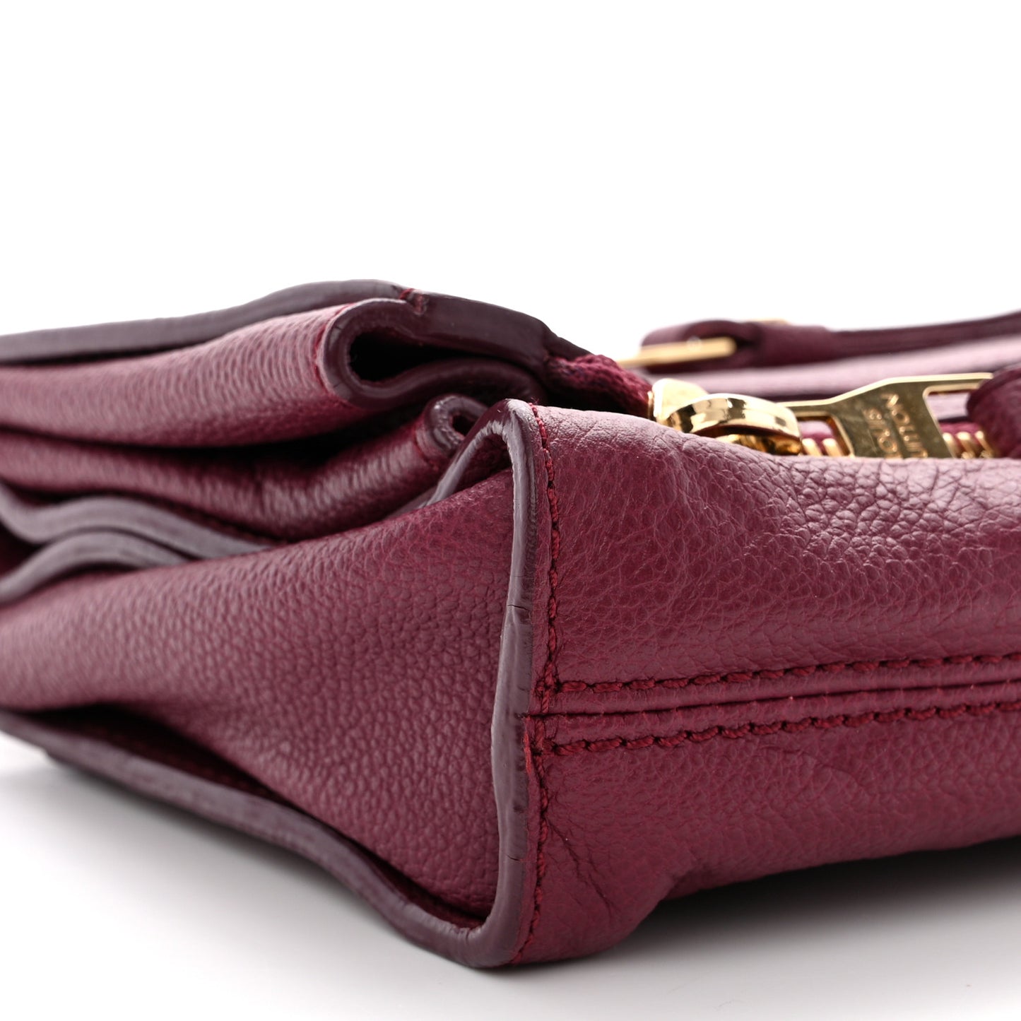 LOUIS VUITTON Empreinte Petillante Clutch Aurore