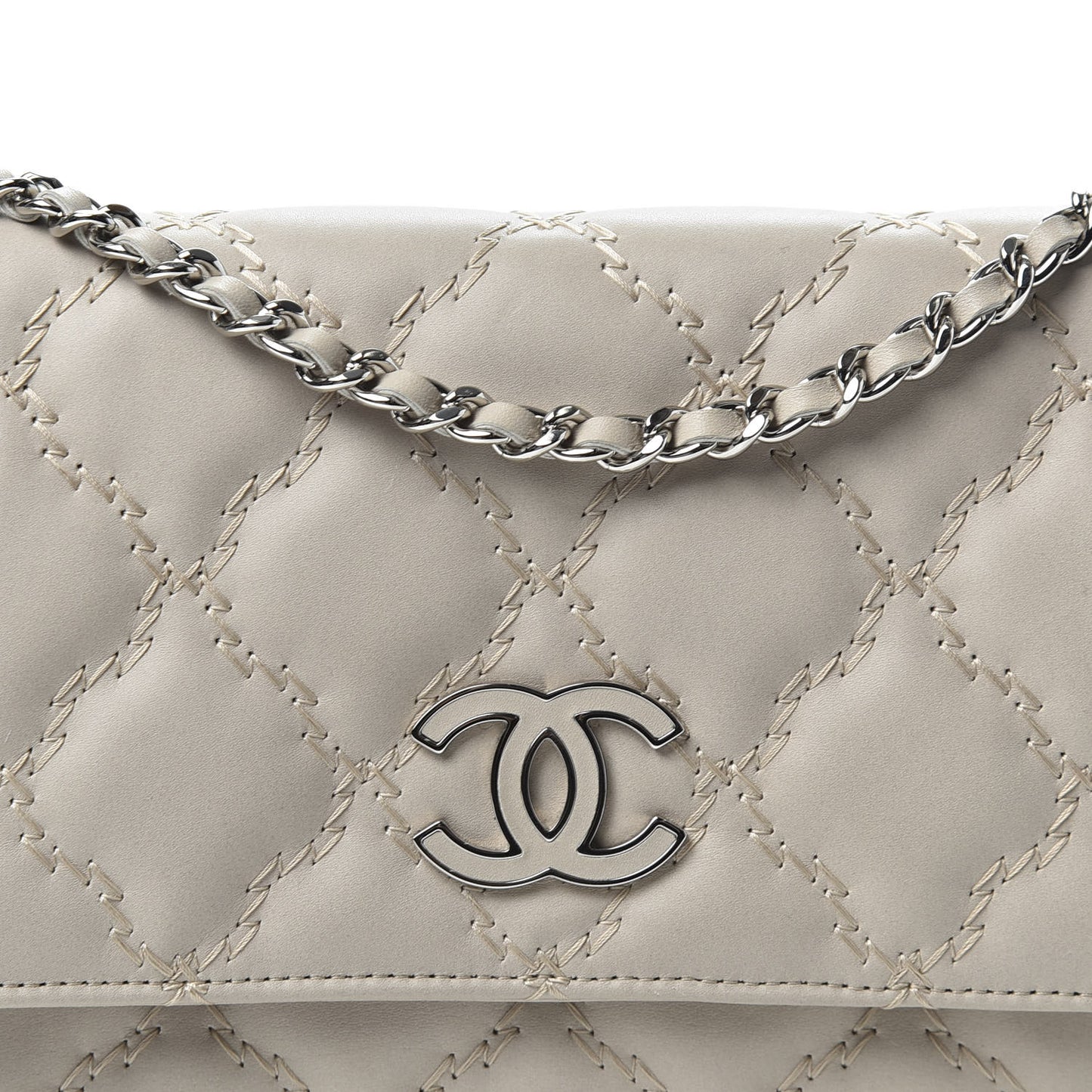 Calfskin Double Stitch Hamptons Wallet On Chain WOC Grey