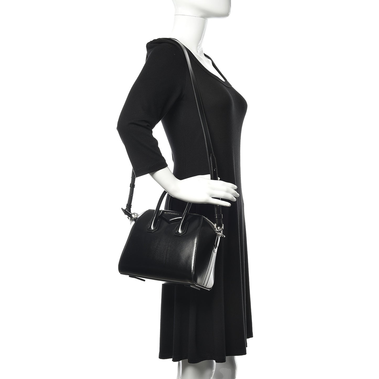 Shiny Lord Calfskin Mini Antigona Black