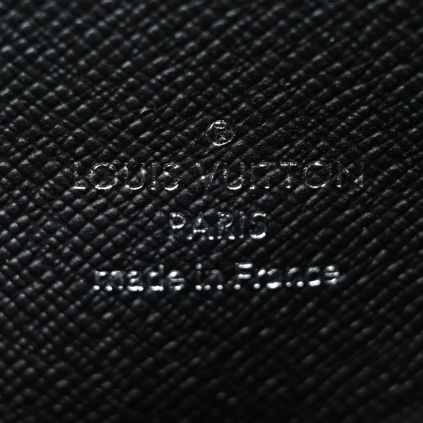 Damier Graphite Alpha Wearable Wallet