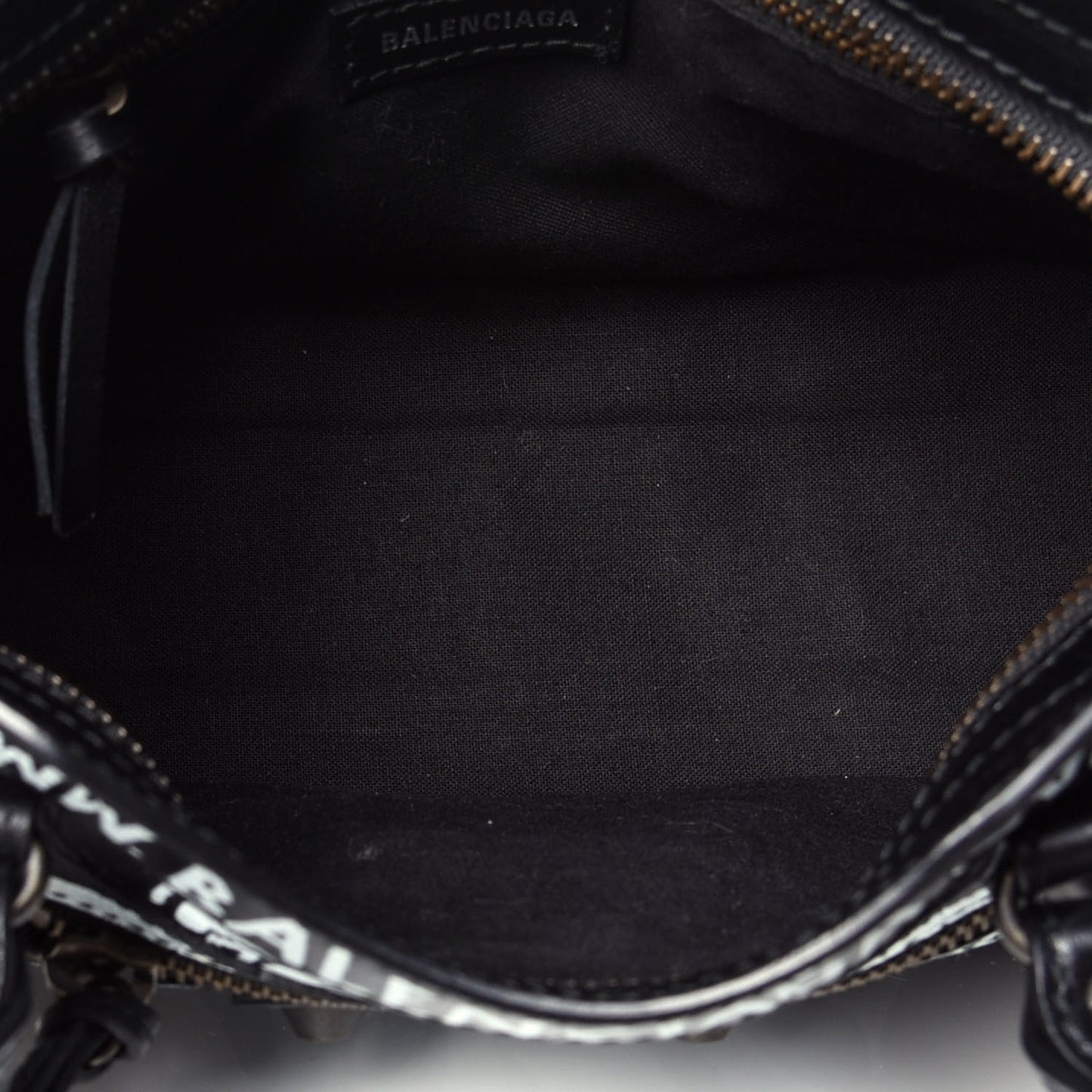 Calfskin Crocodile Embossed Graffiti Classic Hardware Mini City Black White