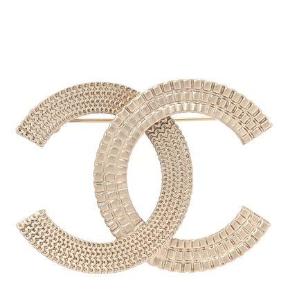 Chanel Metal Chain Quilted CC Brooch Gold 1 of 4