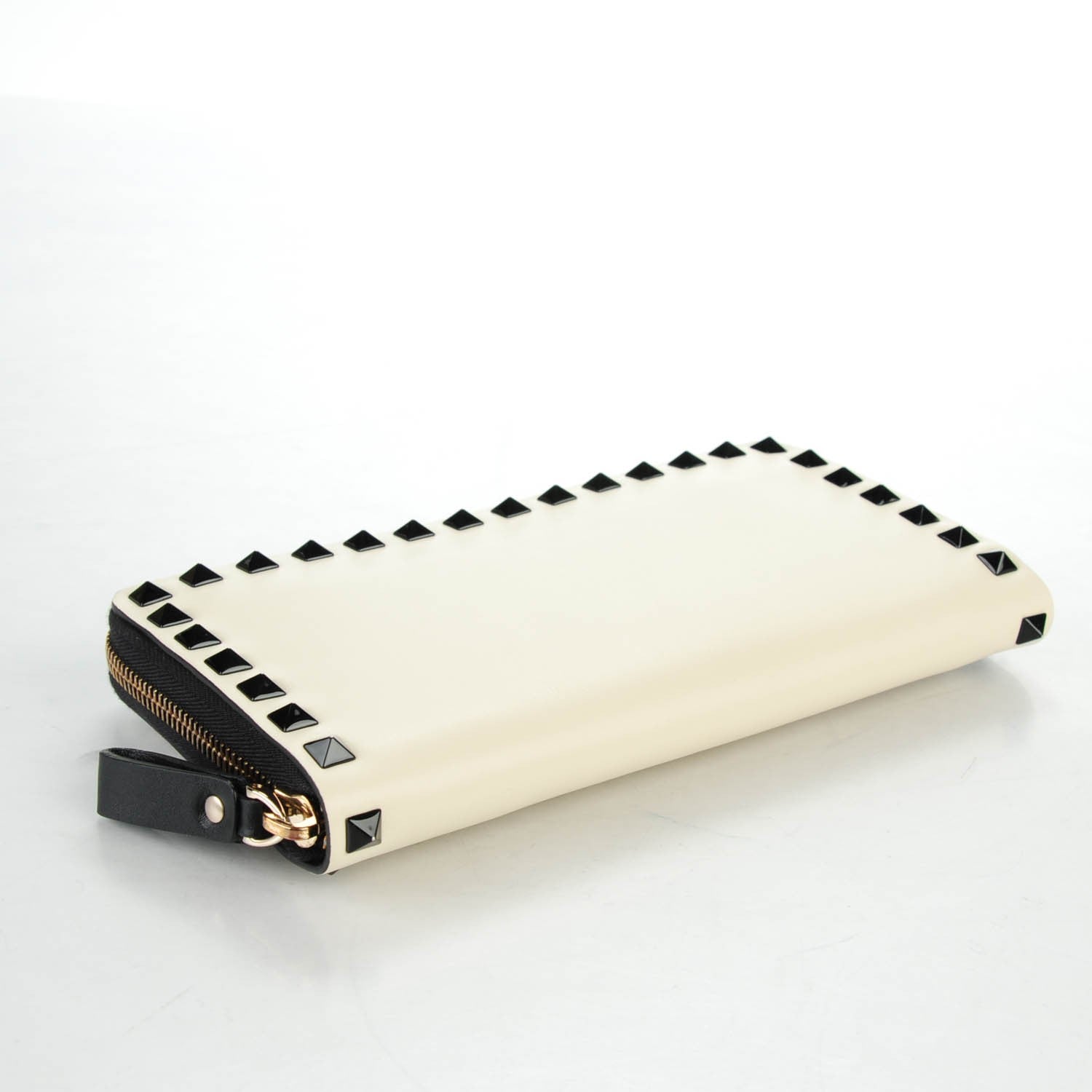 Valentino Garavani Vitello Rockstud Zip Around Wallet Ivory Black 4 of 8