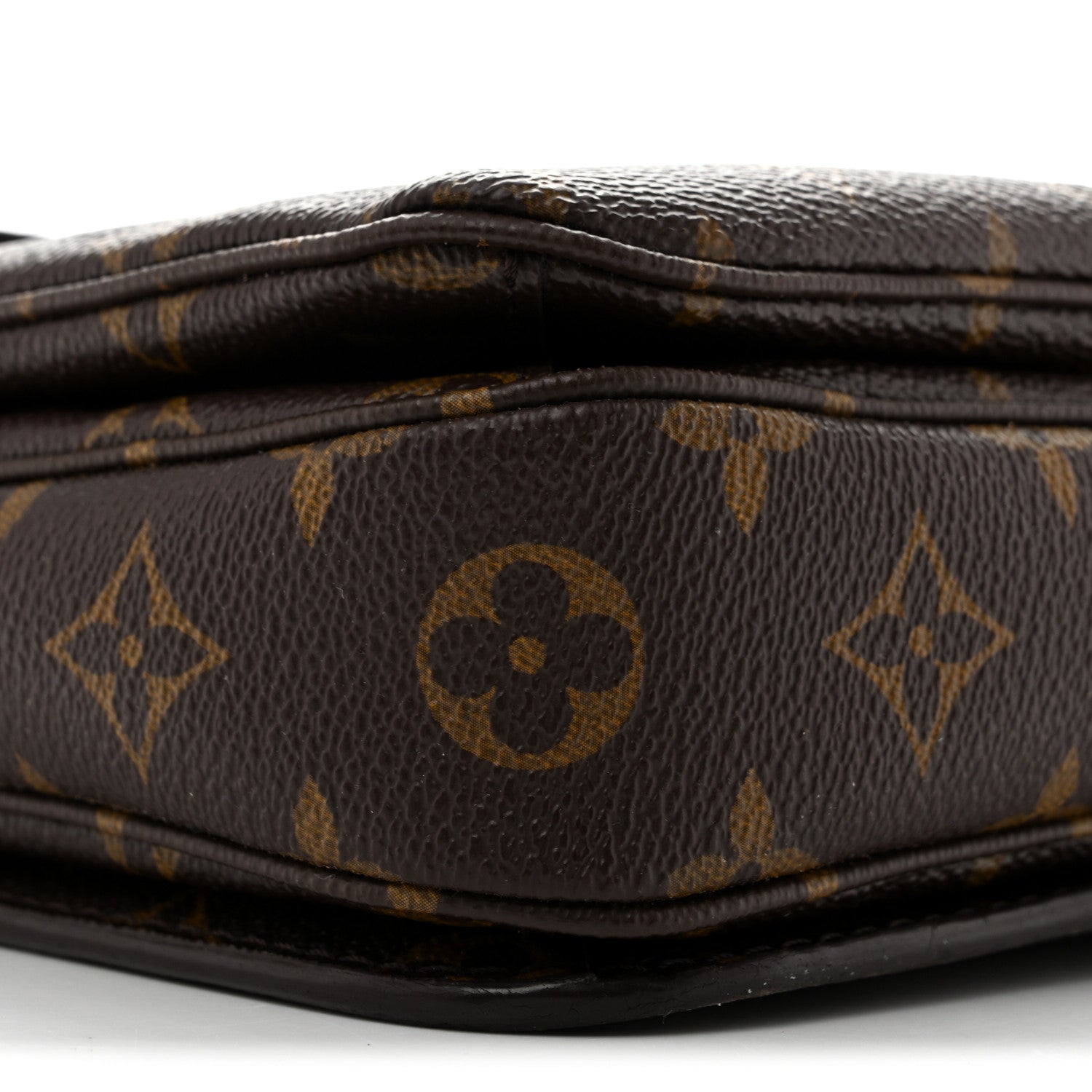 Louis Vuitton Monogram Pochette Metis 10 of 16