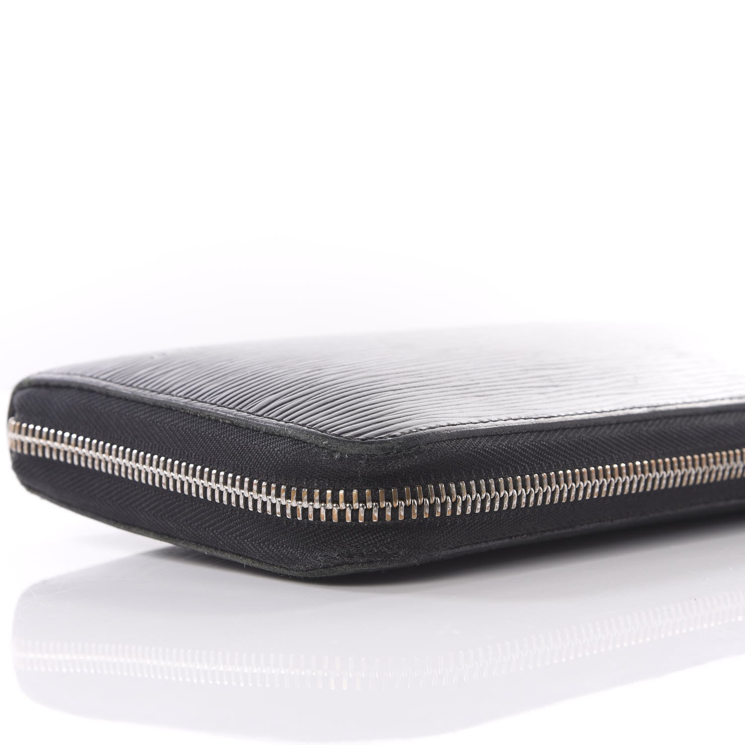 Louis Vuitton Epi Zippy Wallet Black 8 of 10
