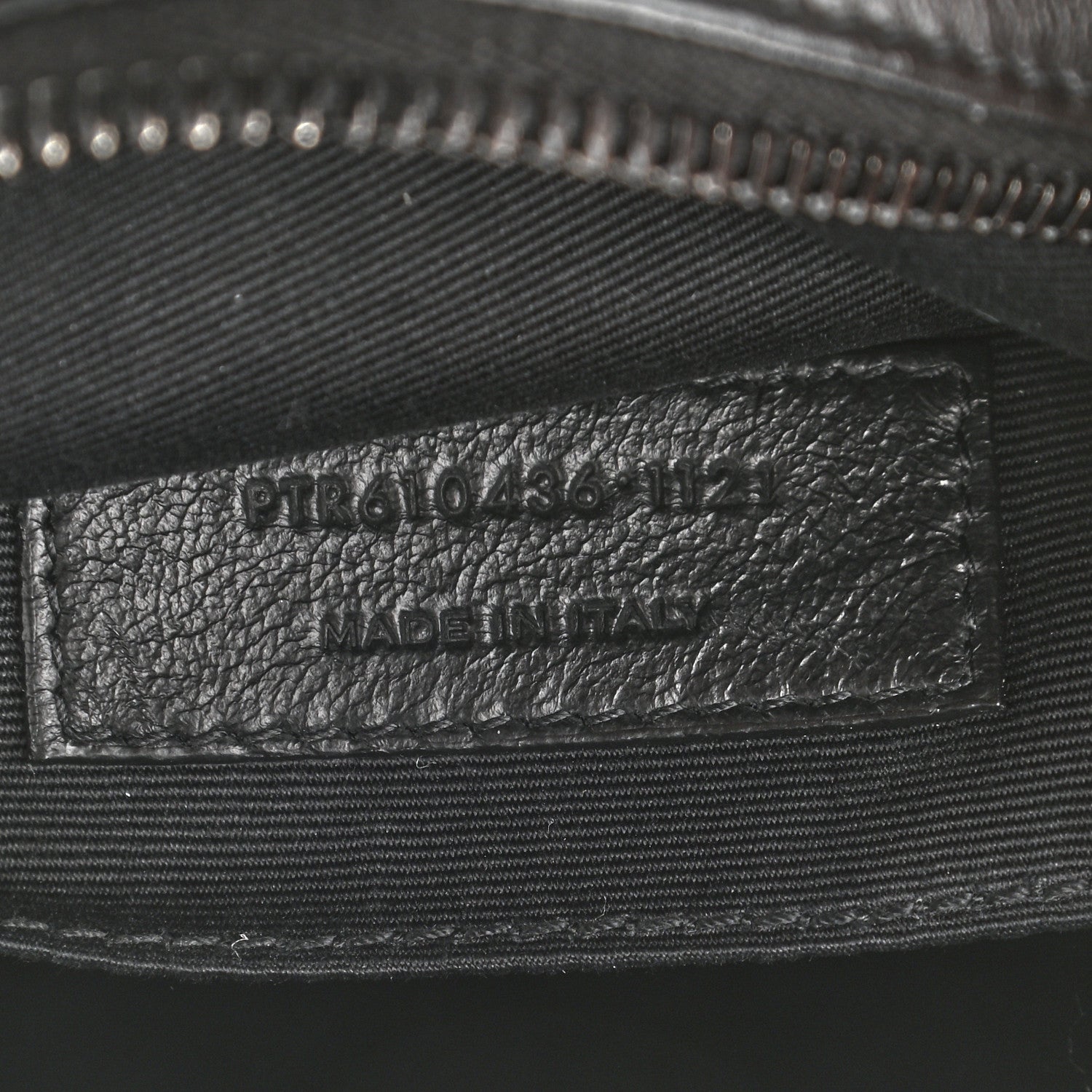 Saint Laurent Calfskin Matelasse Chevron Round Vinyle Camera Bag Black 6 of 9