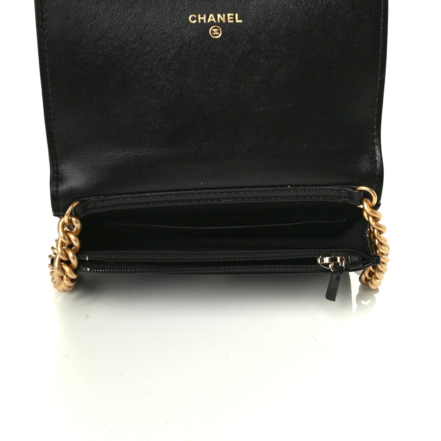 Caviar Quilted Boy Wallet On Chain WOC Black