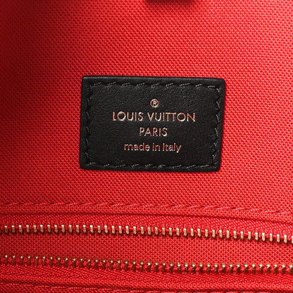 Louis Vuitton Reverse Monogram Giant Onthego MM 6 of 9