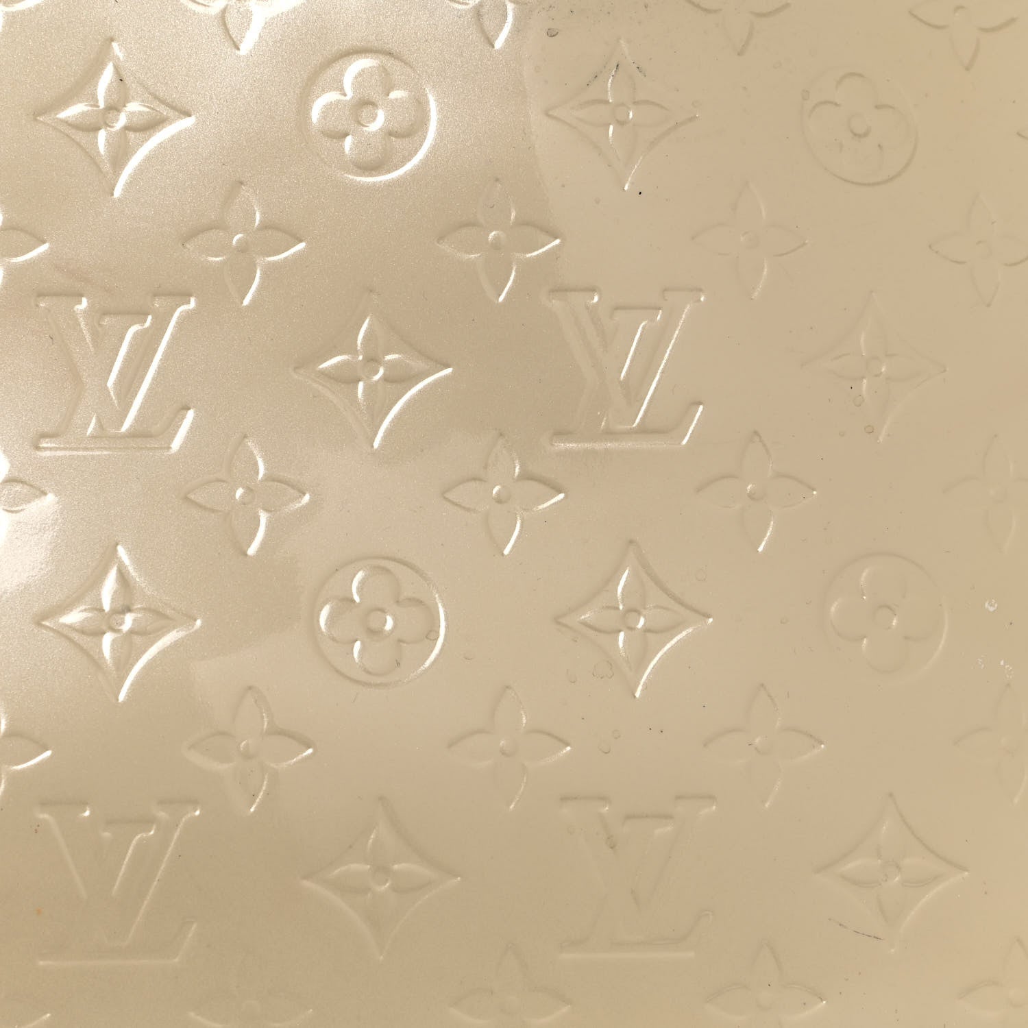 Louis Vuitton Vernis Alma GM Beige Poudre 8 of 20