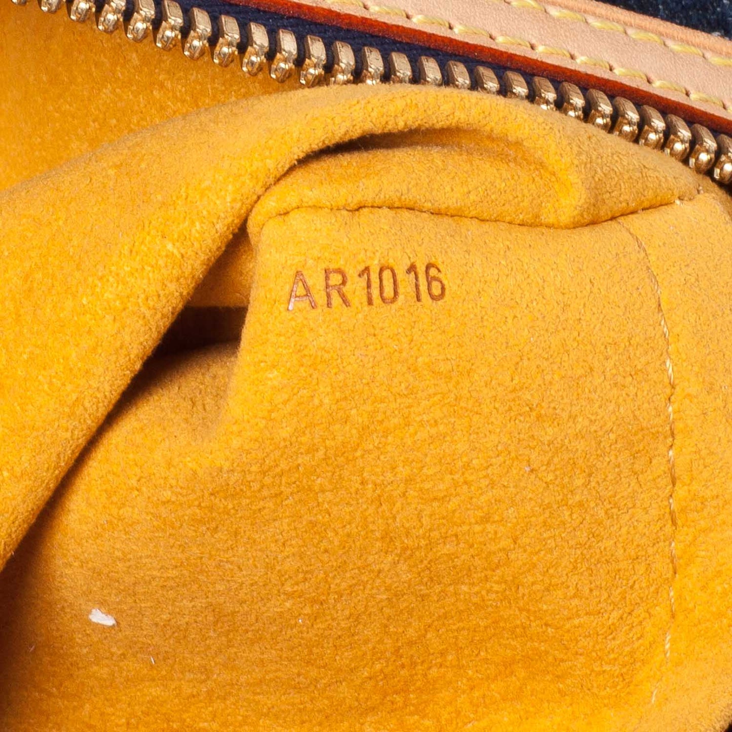 Denim Raye Cabas GM