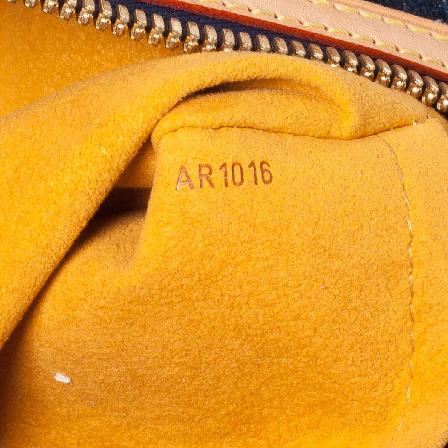 Louis Vuitton Denim Raye Cabas GM 10 of 12