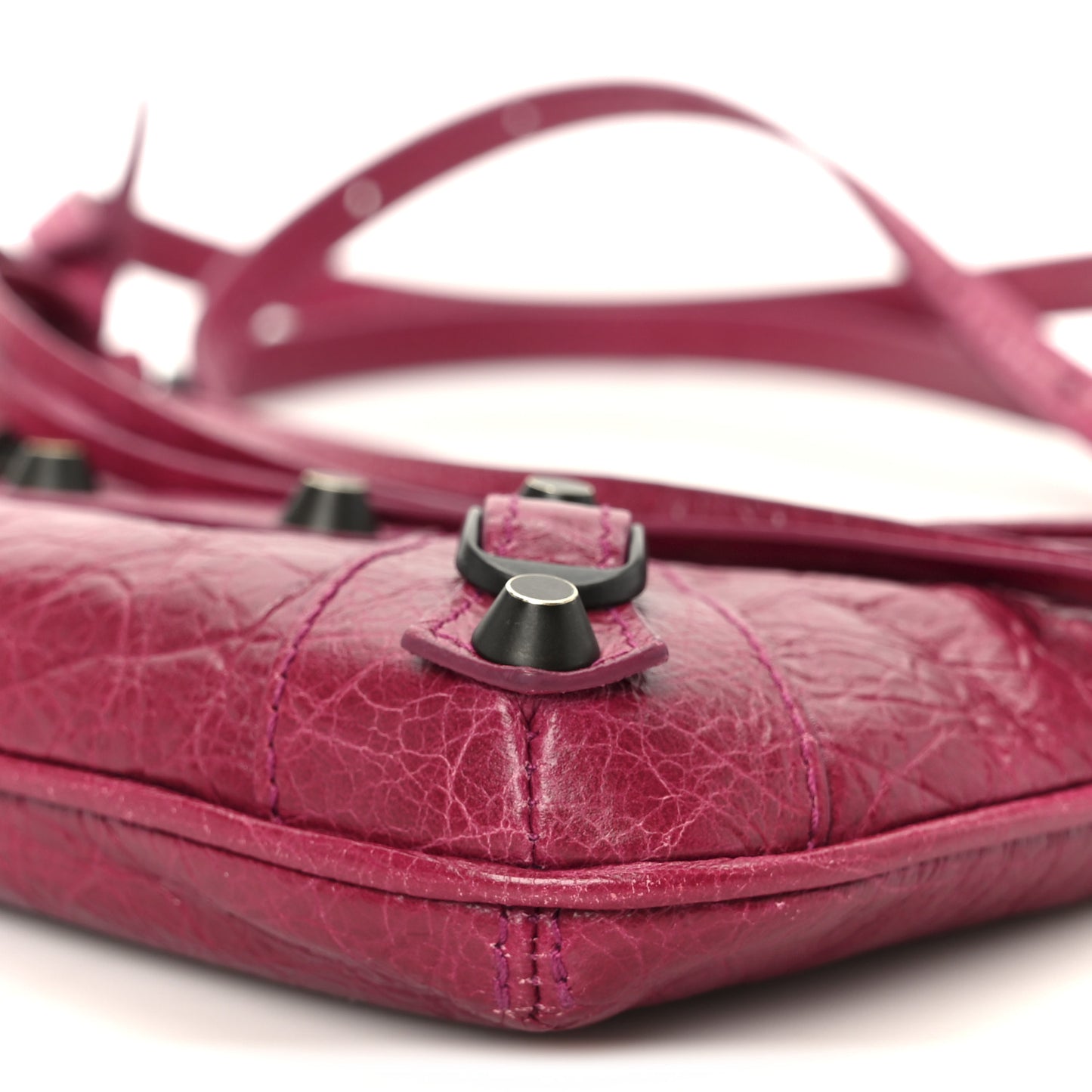 Agneau Arena Classic Hardware Le City Pouch On Strap Framboise