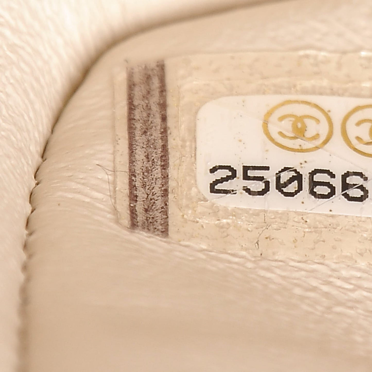 Caviar Quilted Medium Double Flap Light Beige