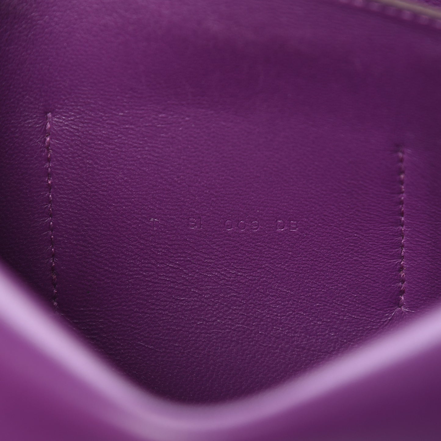 Togo Dogon Duo Wallet Ultraviolet