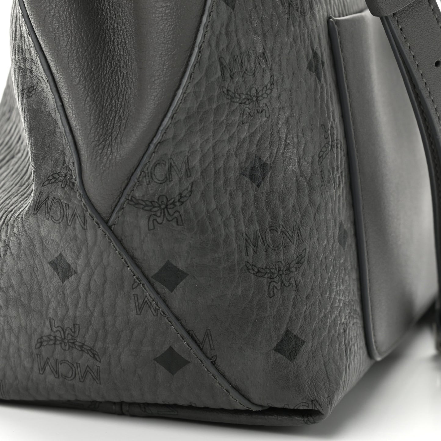 Visetos Medium Klara Hobo Grey
