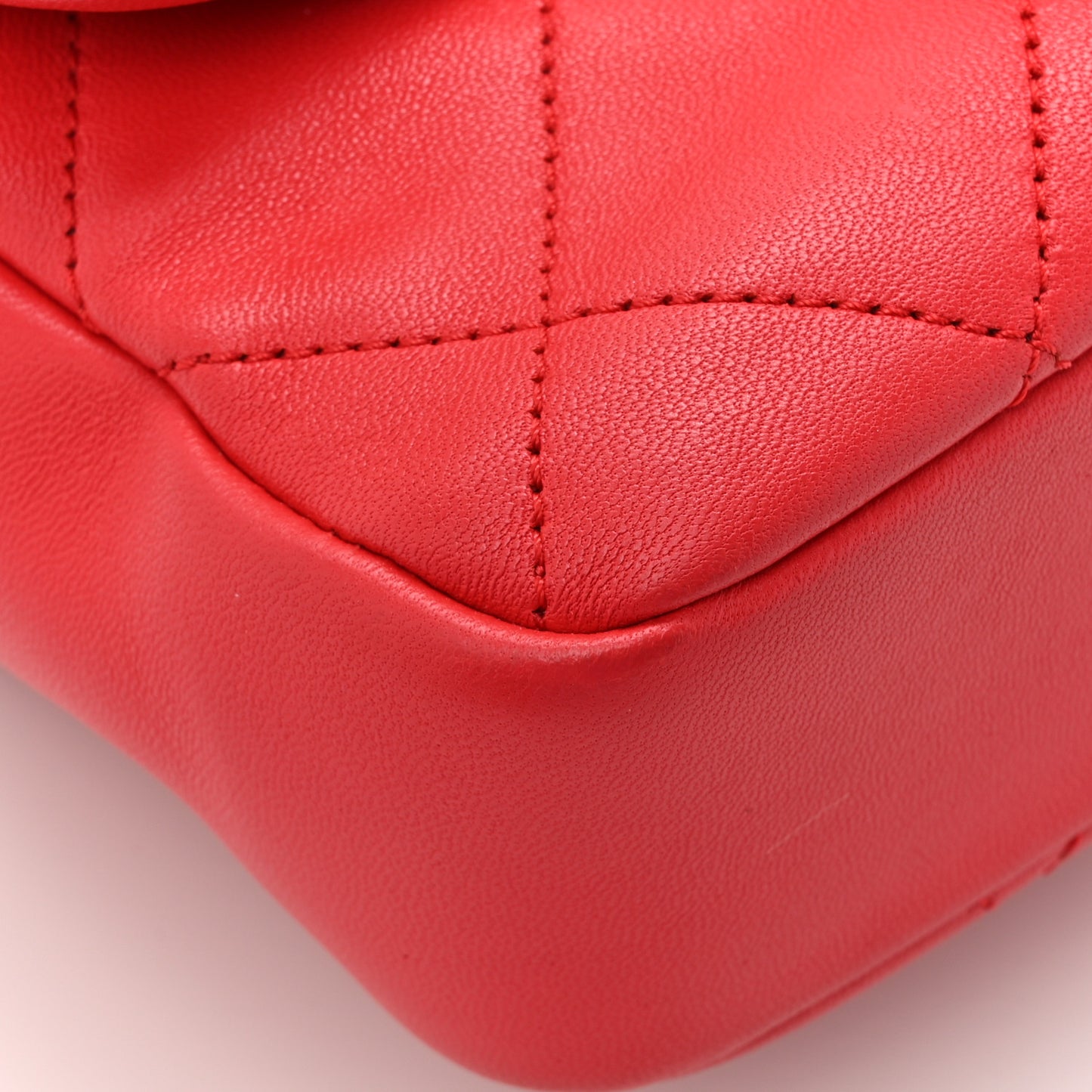 Lambskin Quilted Small Circular Handle Bag Brilliant Rouge