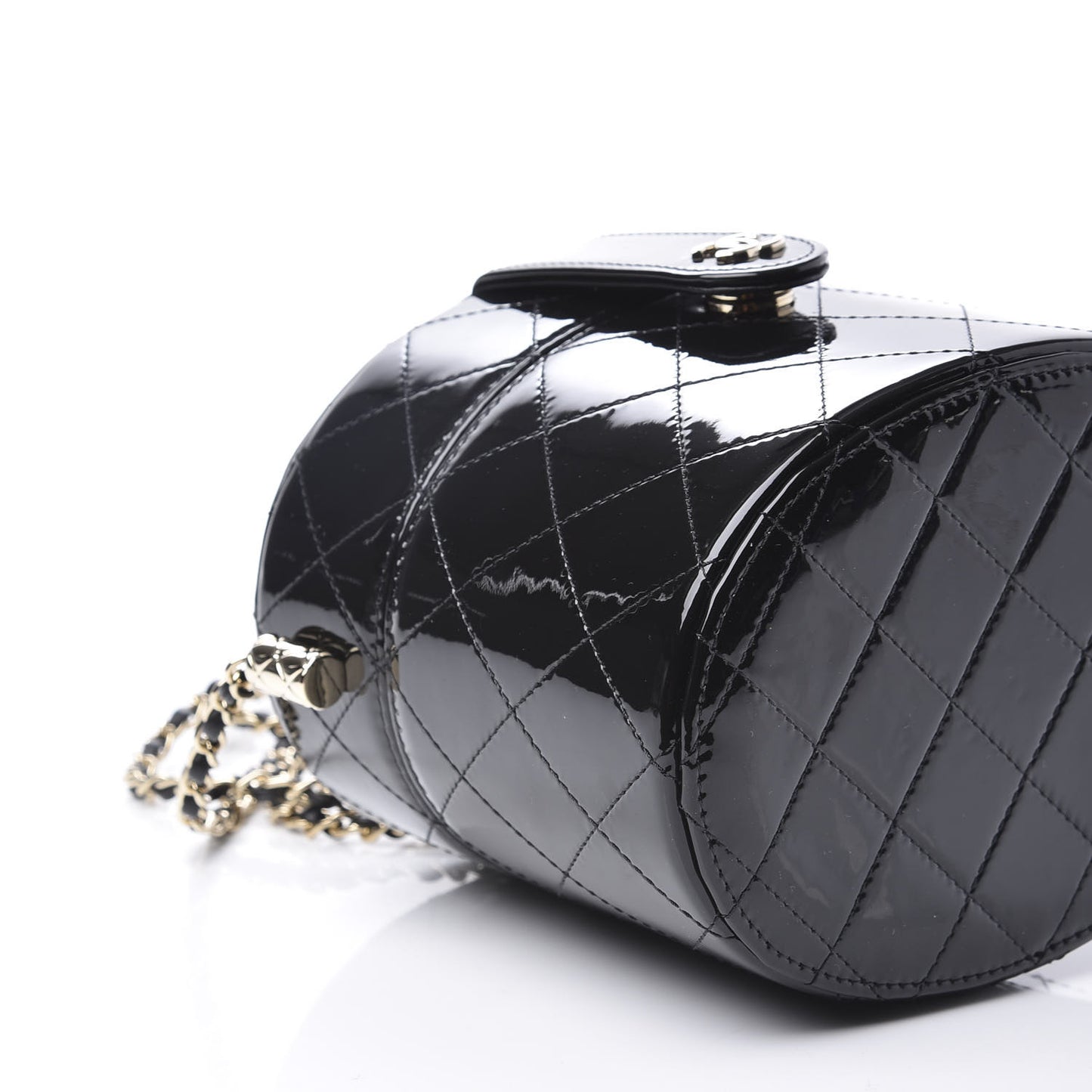 Patent Quilted Round Clutch With Chain Black