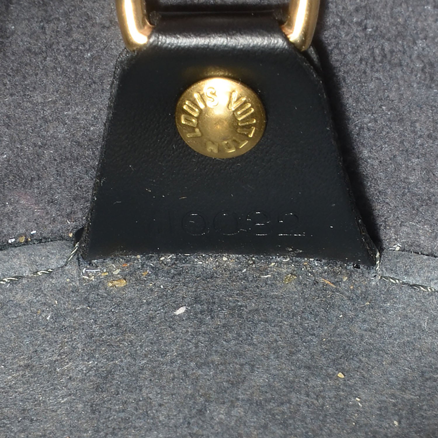 Louis Vuitton Epi Soufflot Black 7 of 7