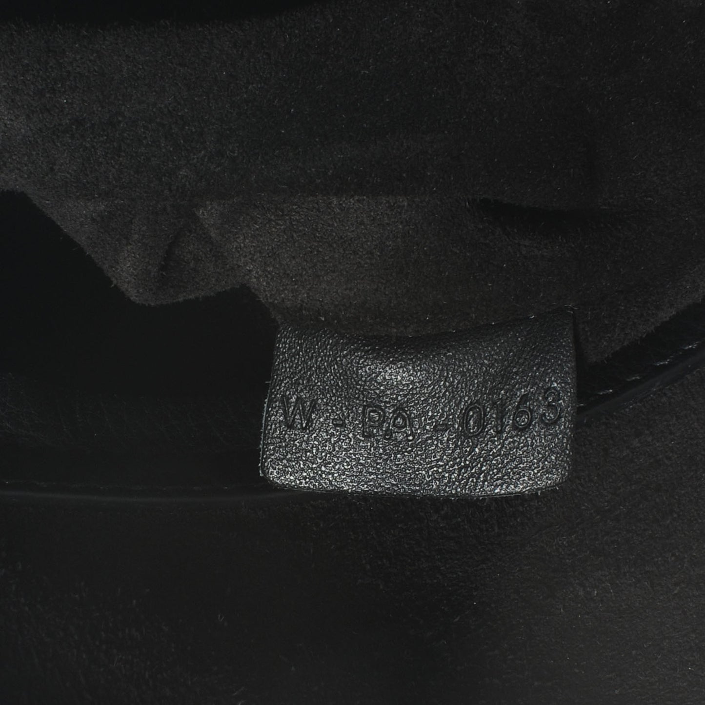 Drummed Leather Large Phantom Luggage Black