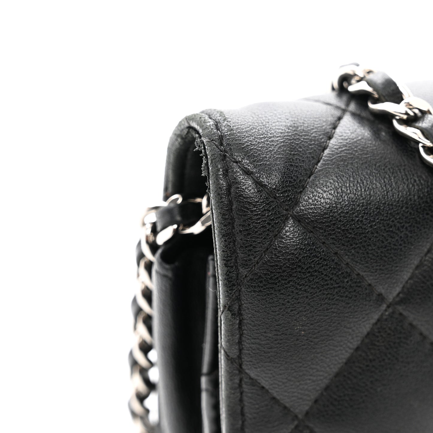 Lambskin Quilted Wallet On Chain WOC Black
