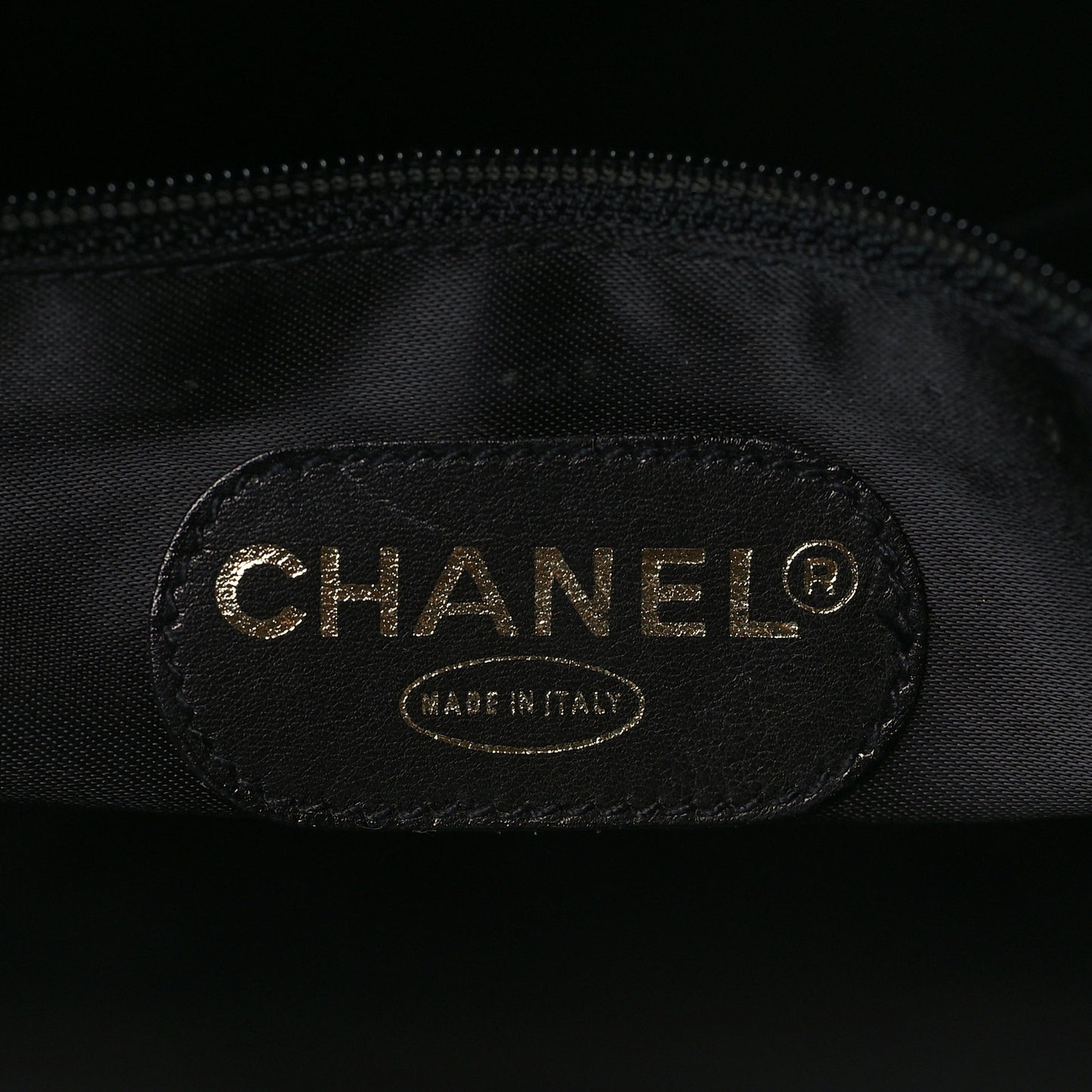 Caviar CC Timeless Tote Black
