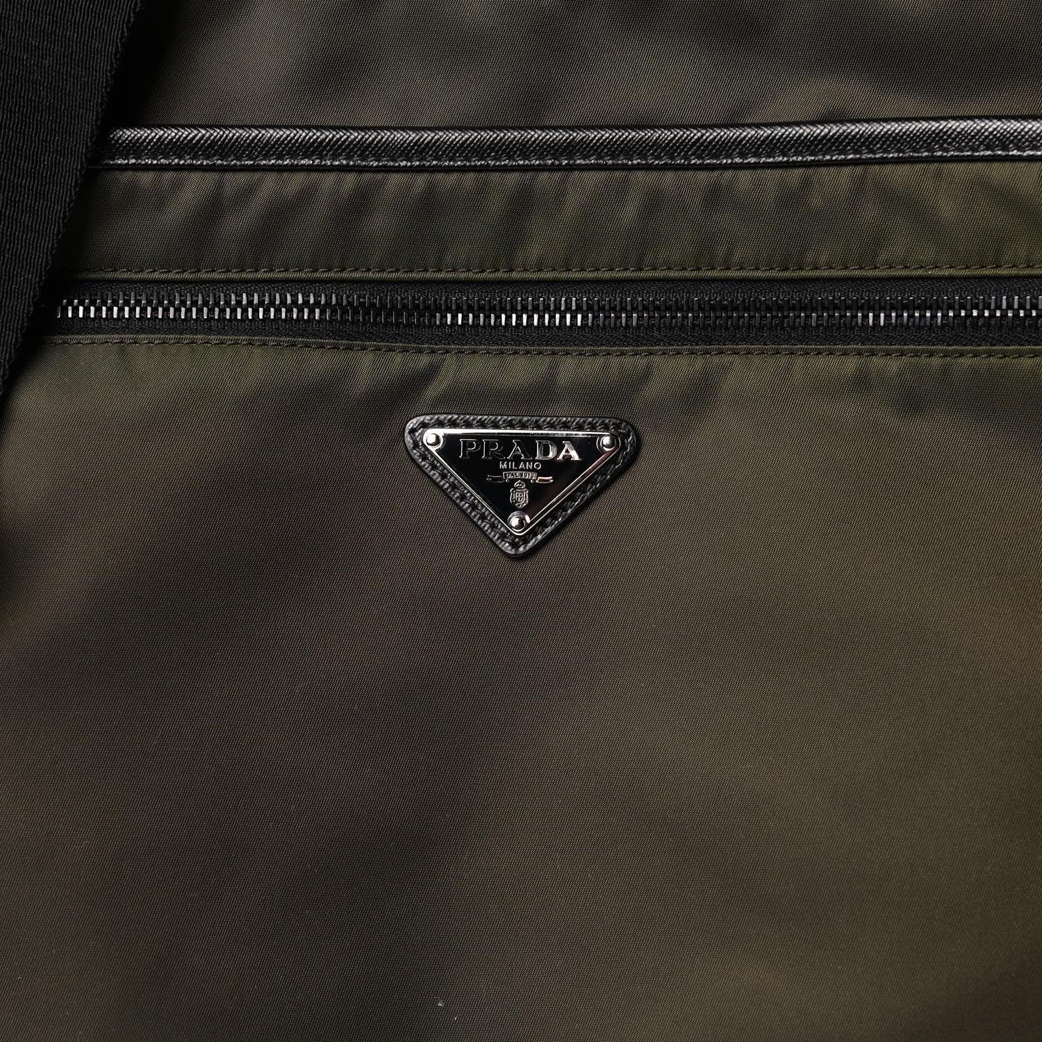 Prada Tessuto Nylon Saffiano Messenger Bag Militare 15 of 27
