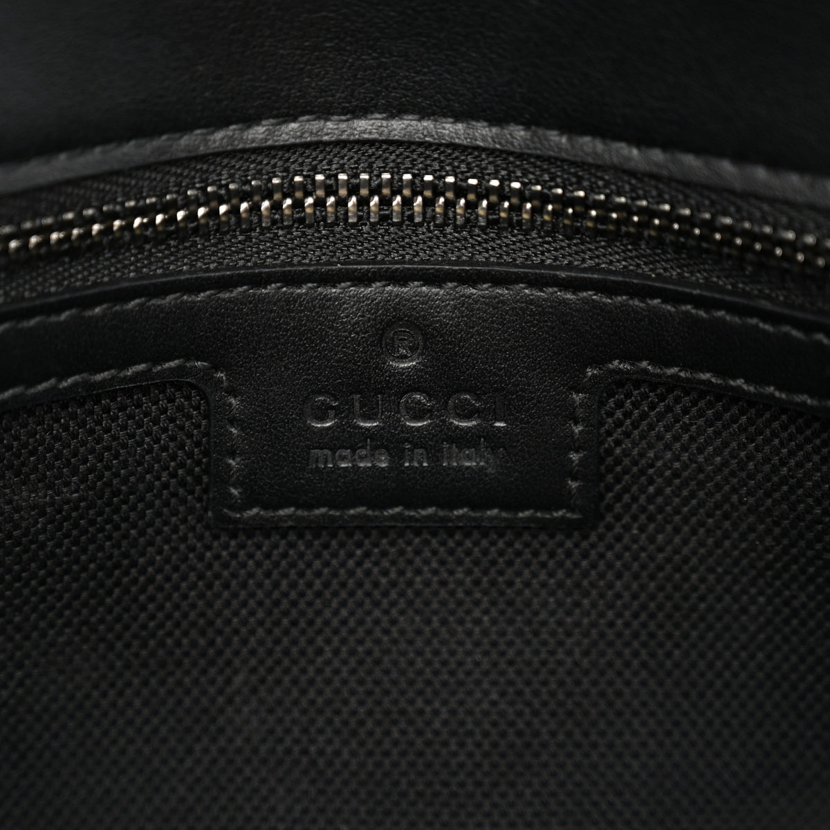 Calfskin Matelasse Monochrome Small GG Marmont Shoulder Bag Black