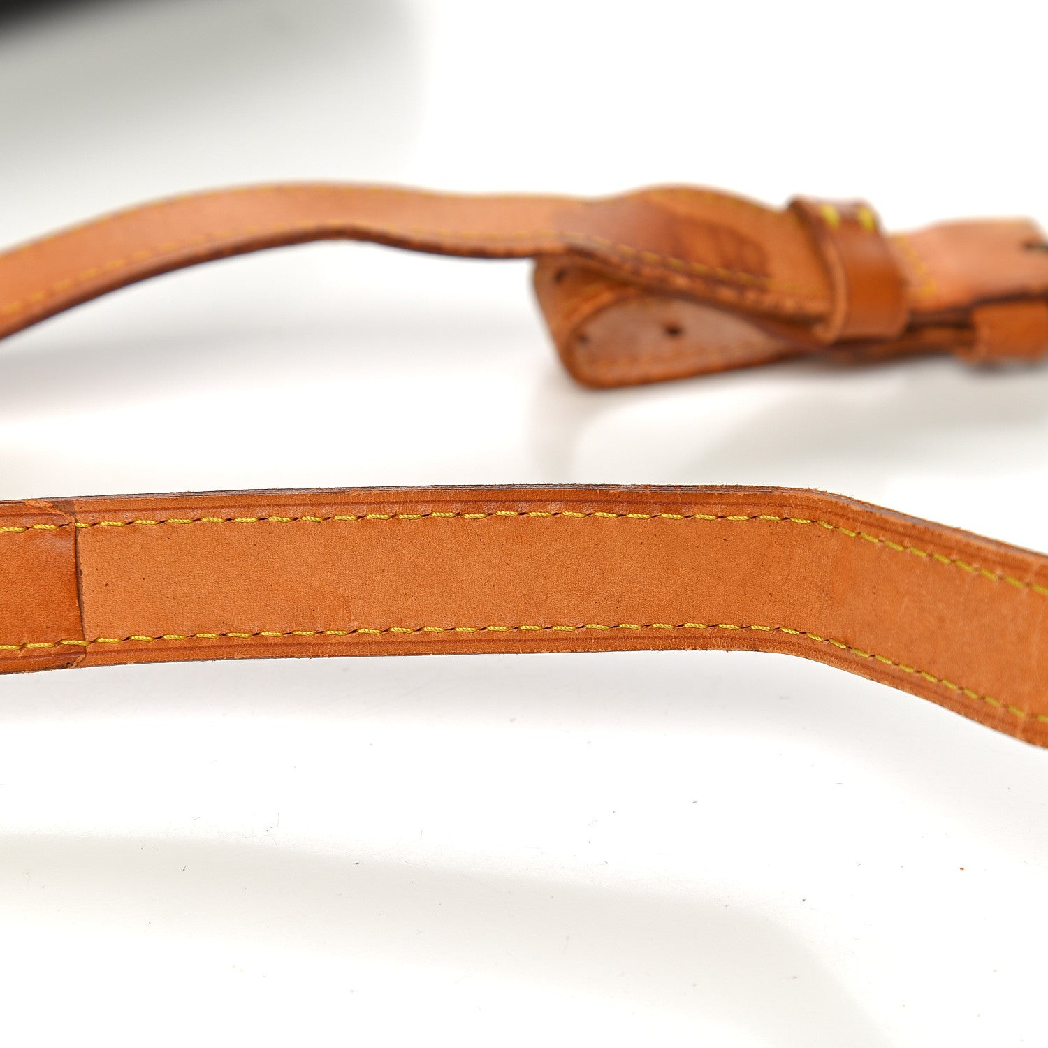 Louis Vuitton Monogram Keepall Bandouliere 60 11 of 24
