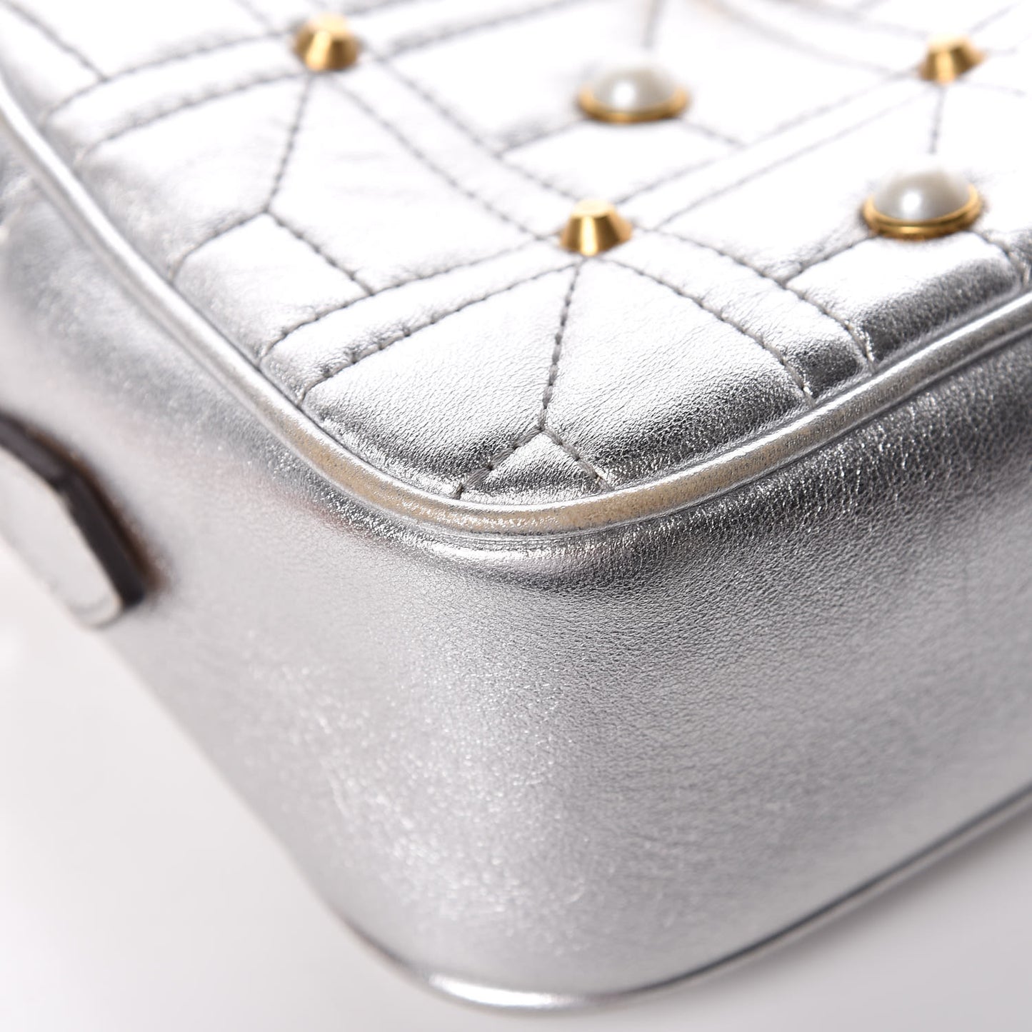 Metallic Calfskin Matelasse Studded Small Pearly GG Marmont Chain Shoulder Bag Silver