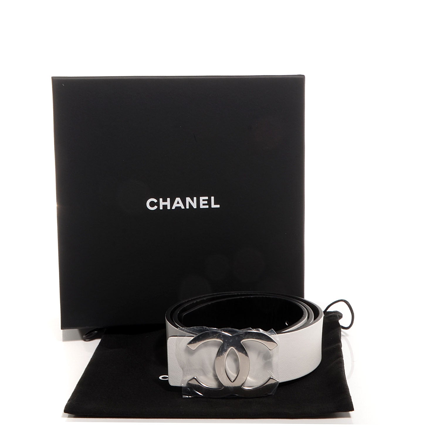 Chanel Reversible Leather CC Logo Belt 75 White Black 6 of 6