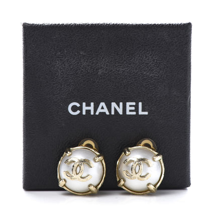 Chanel Pearl CC Large Clip On Earrings Light Gold 5 of 5