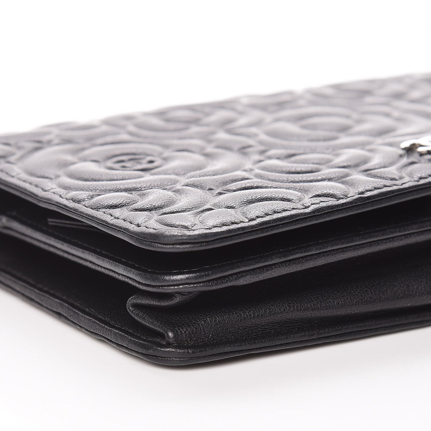 Lambskin Camellia Embossed Wallet On Chain WOC Black