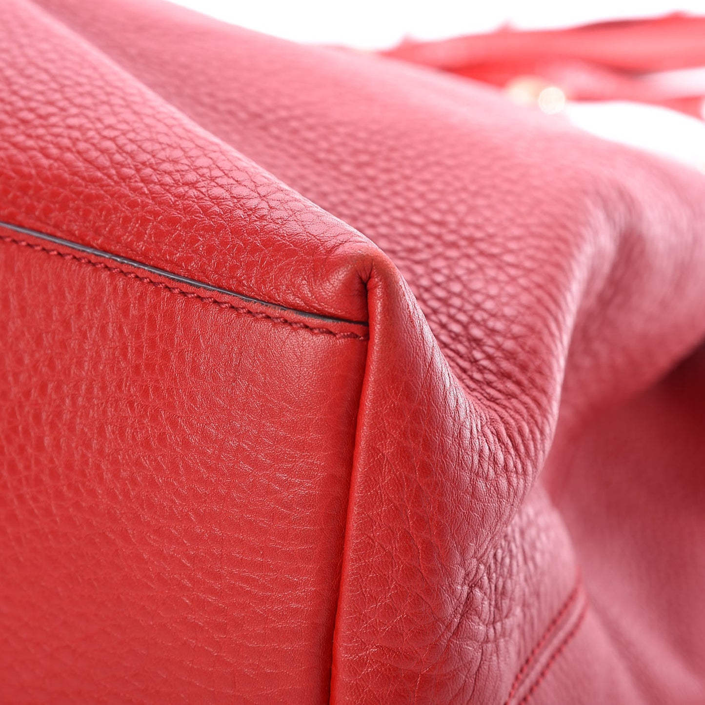 Pebbled Calfskin Large Soho Chain Shoulder Bag Tabasco Red