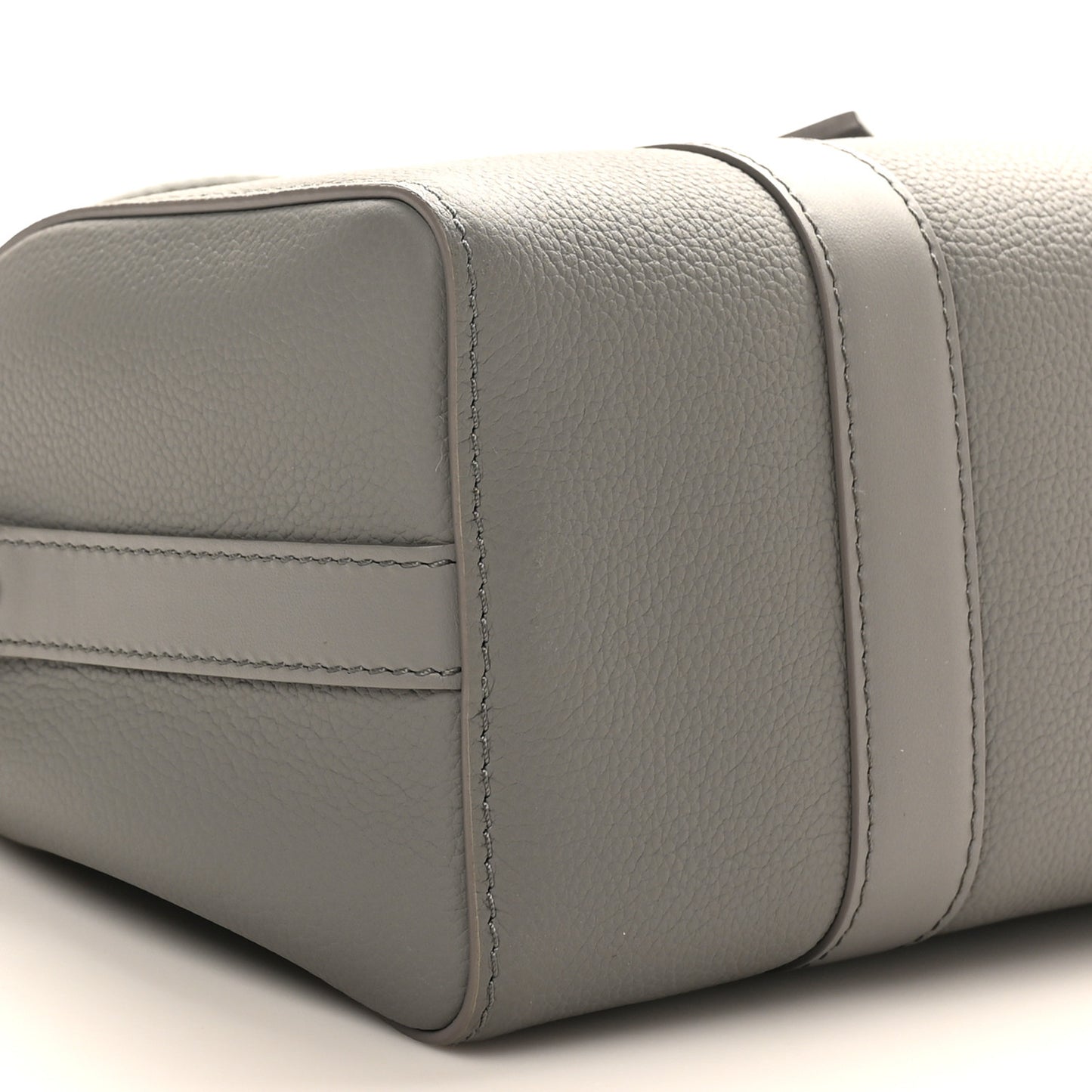 Grained Calfskin Aerogram City Keepall Gris