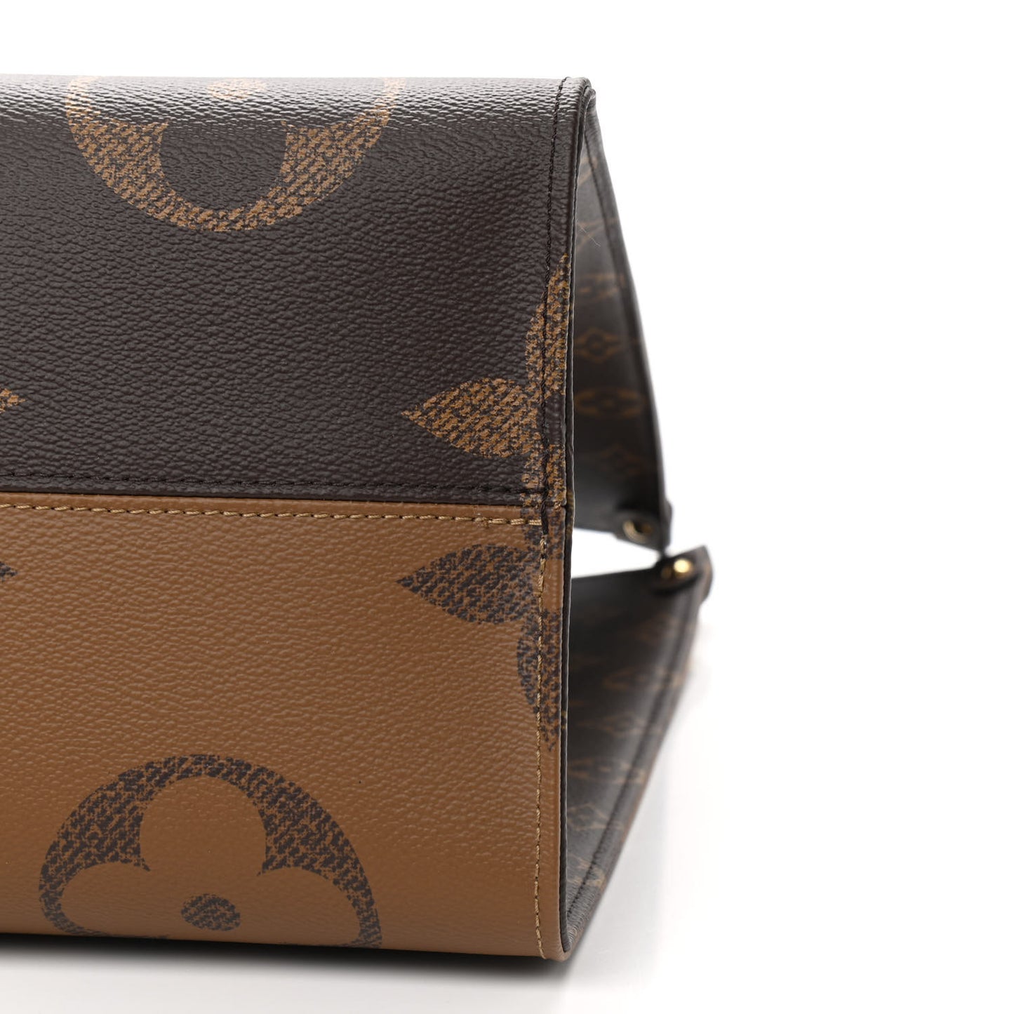 Reverse Monogram Giant Onthego GM