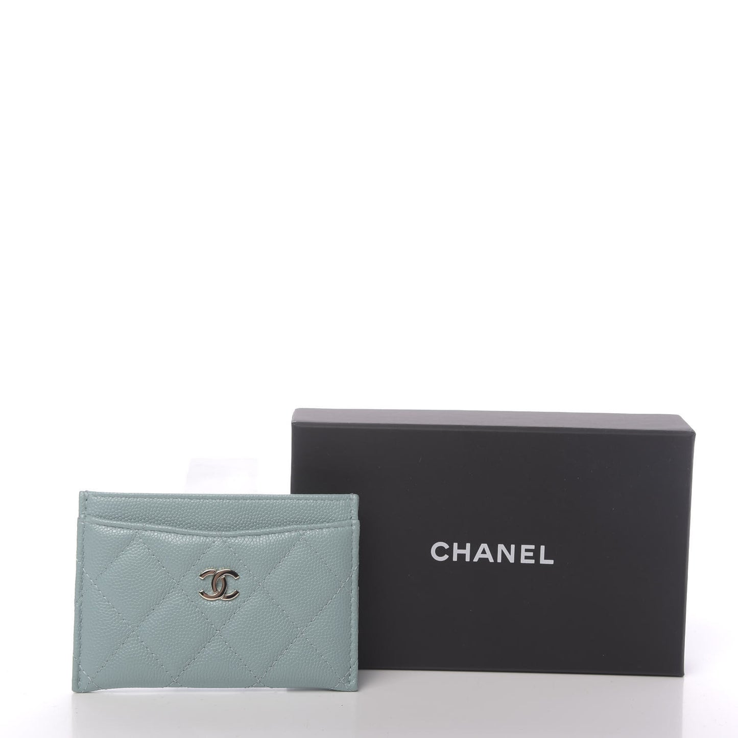 Caviar Quilted Card Holder Light Blue