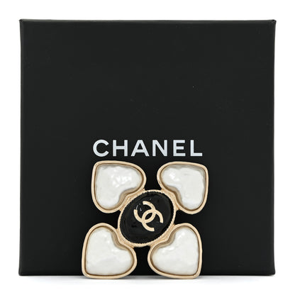 Chanel Resin Pearl CC Heart Brooch Gold Pearly White Black 6 of 6