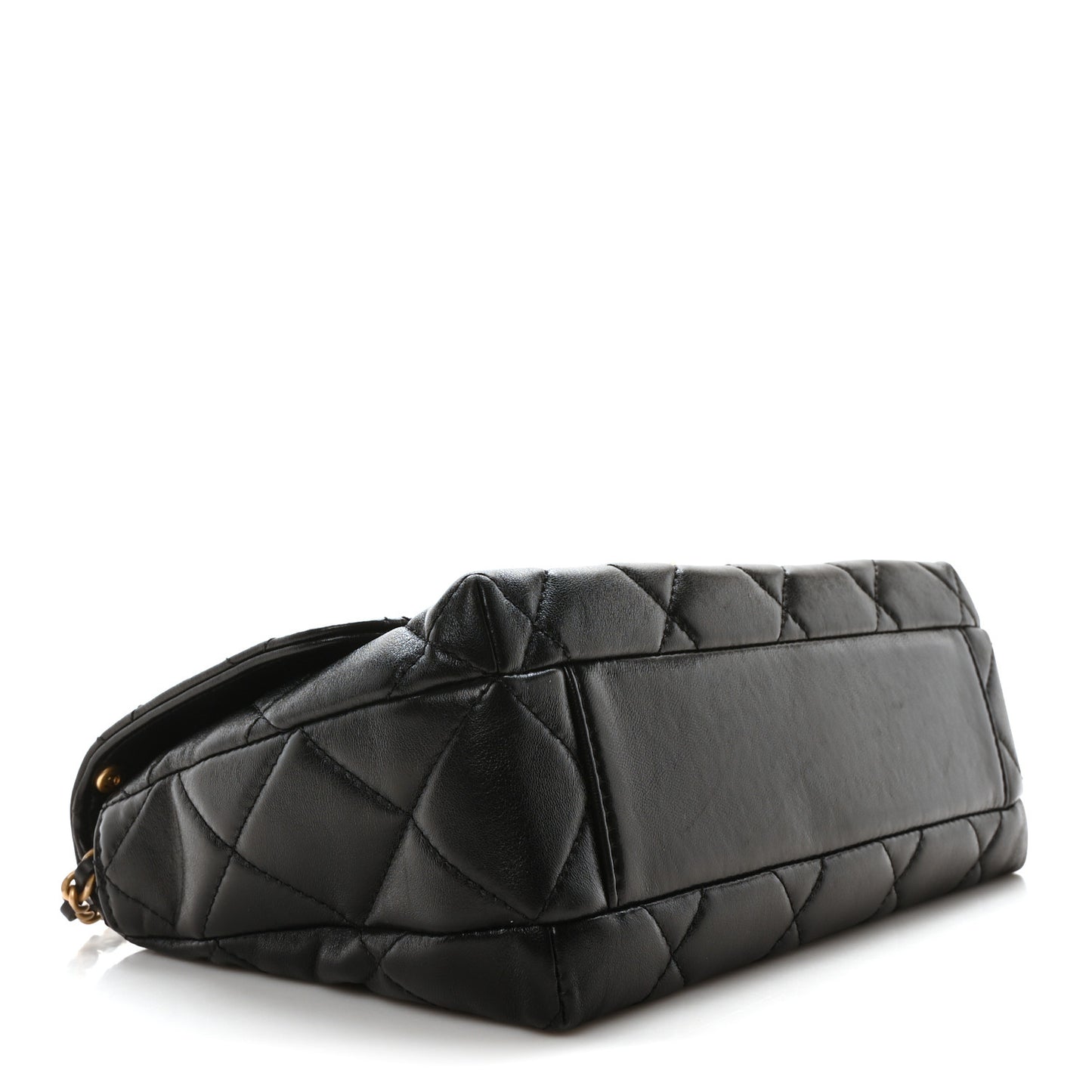 Shiny Lambskin Quilted Mini Pearl Logo Flap Black