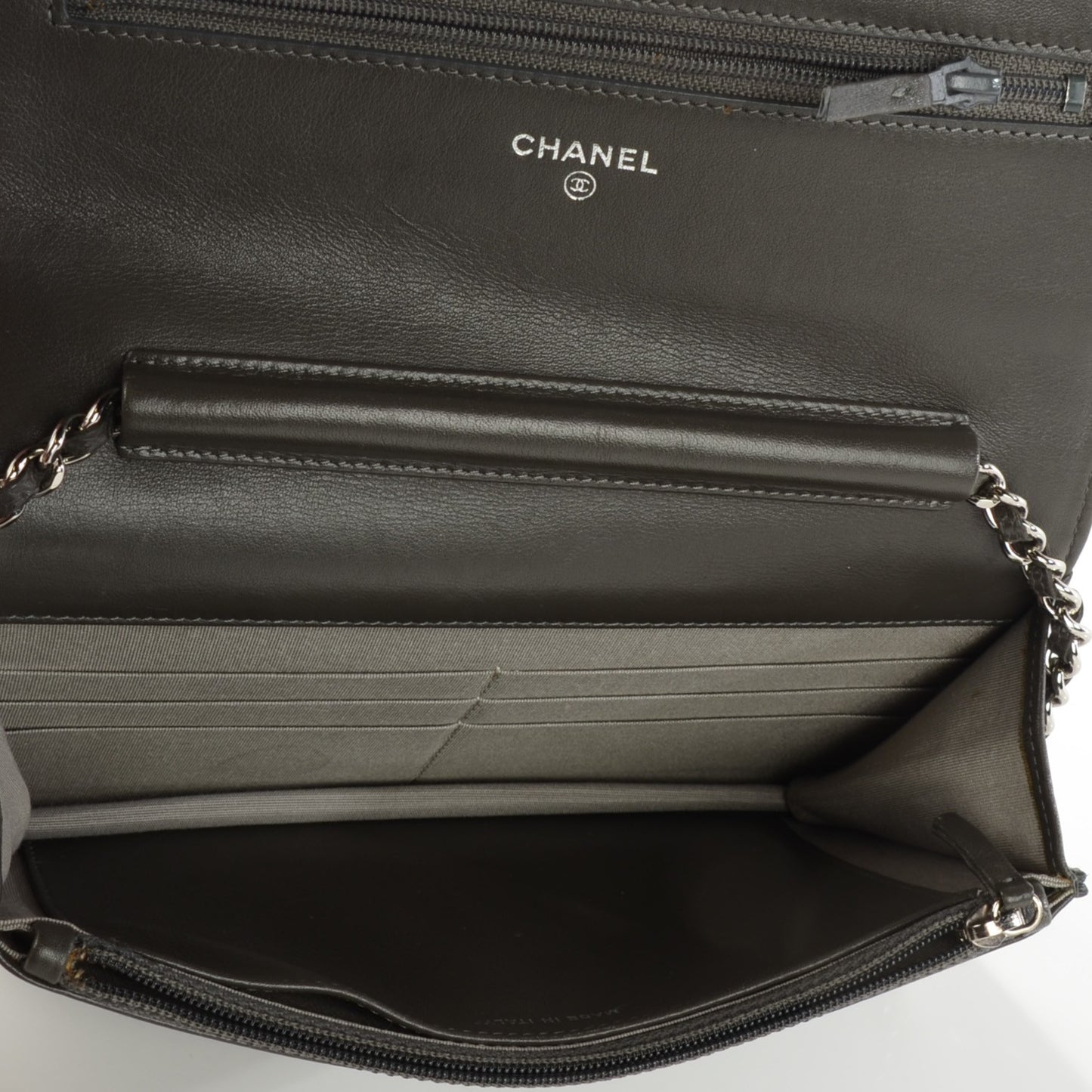 Caviar Timeless CC Wallet on Chain WOC Grey