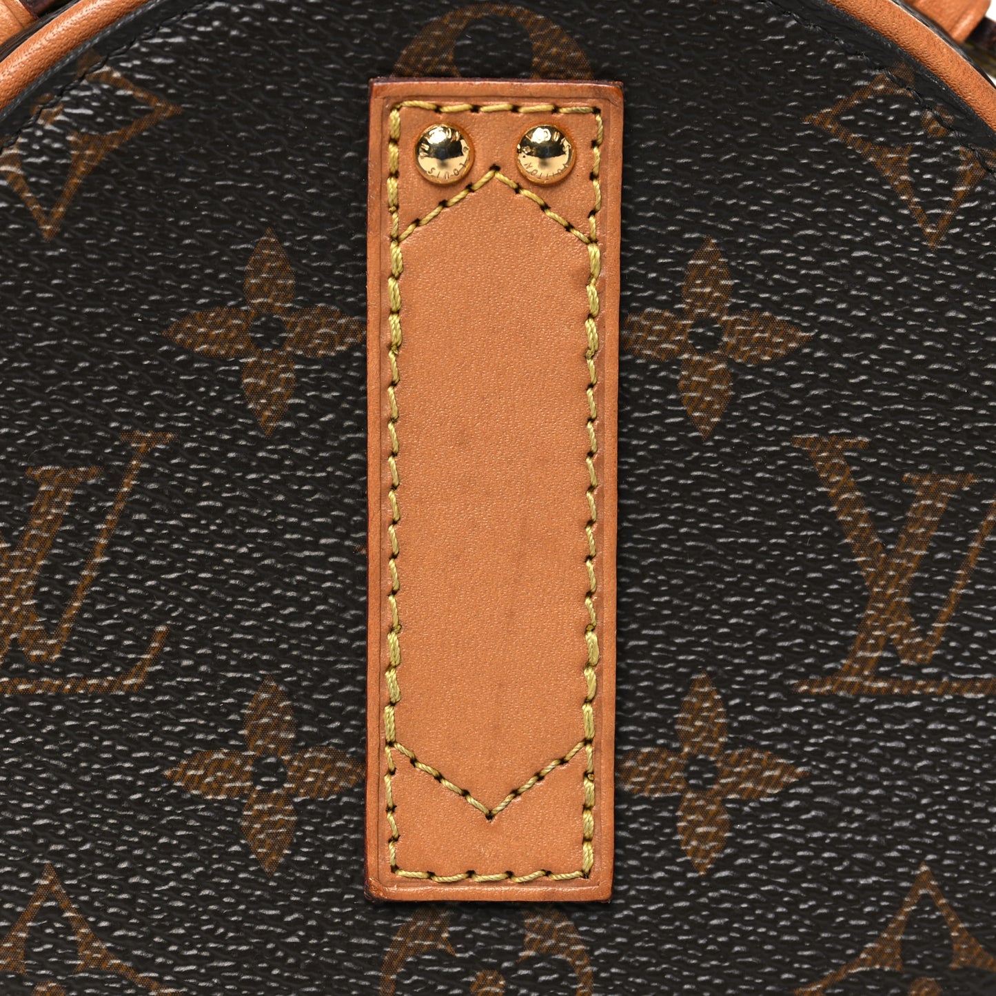 Monogram Mini Boite Chapeau