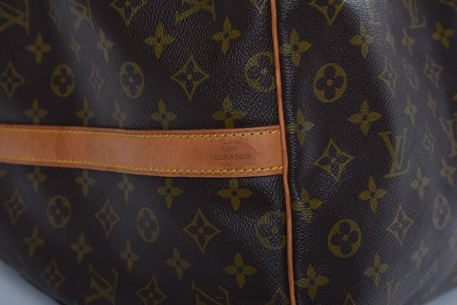 Louis Vuitton Monogram Keepall Bandouliere 60 21 of 27
