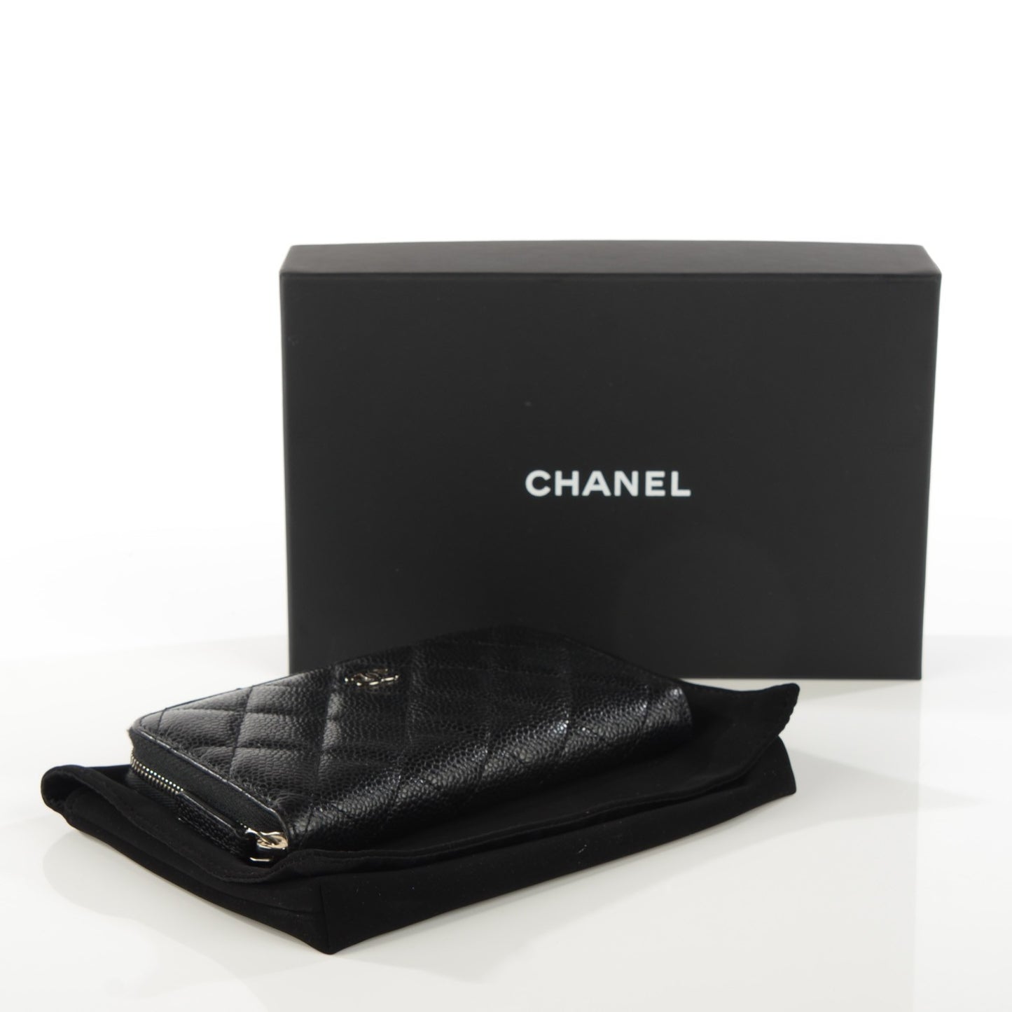 Caviar Quilted Small Gusset Zip Around Wallet Black