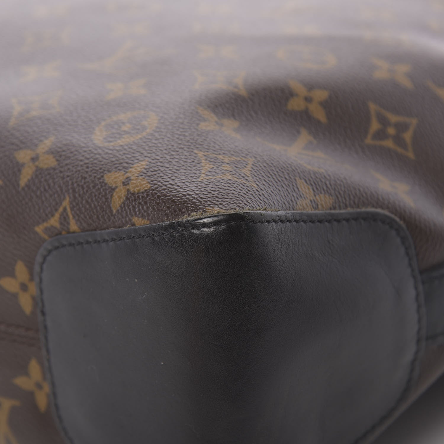 Louis Vuitton Monogram Macassar Torres Messenger 20 of 20