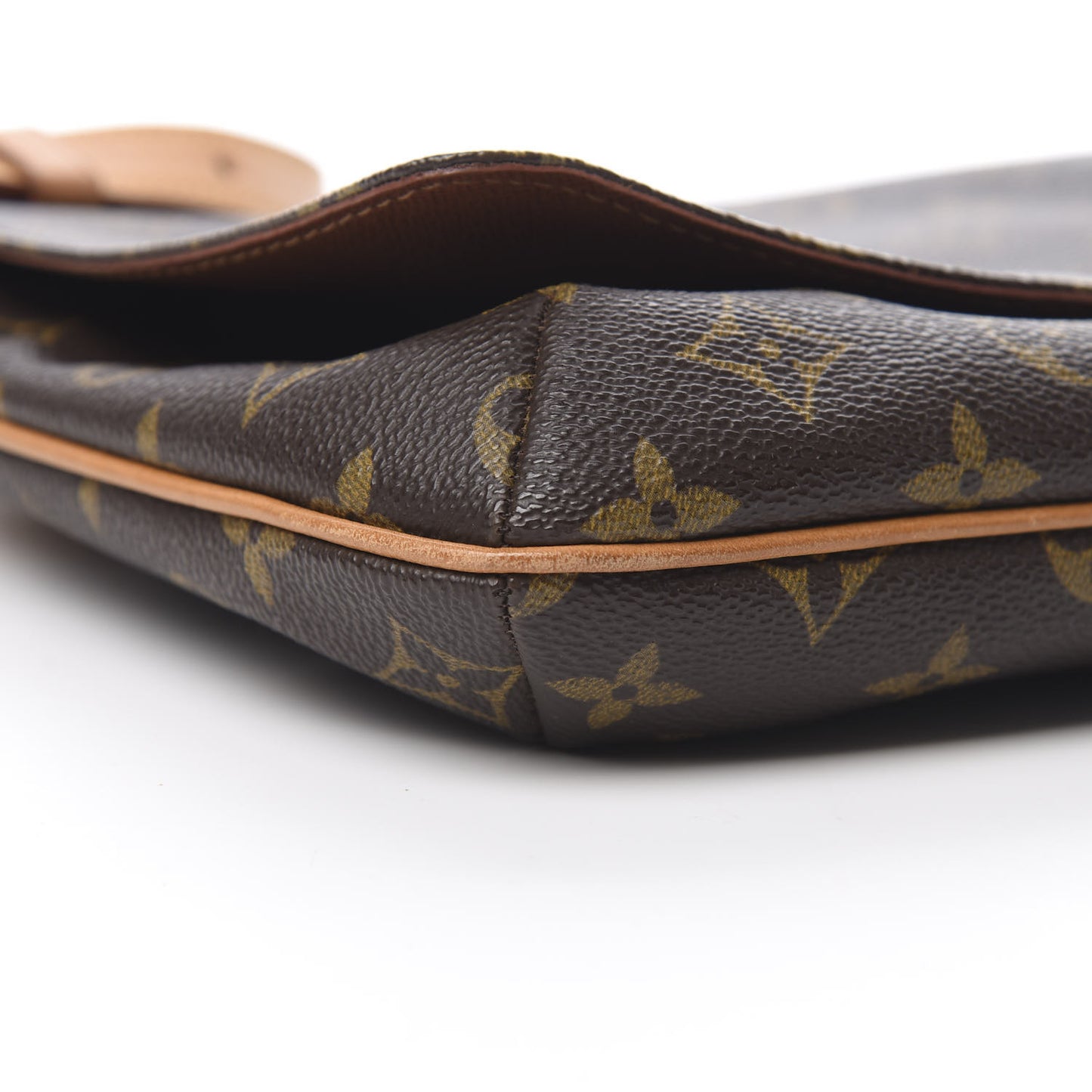 Monogram Musette Tango