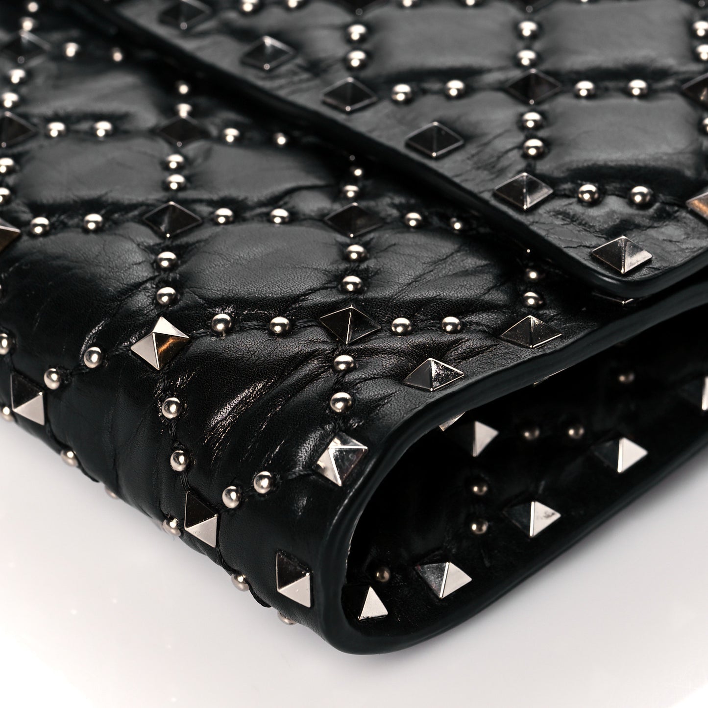 Lambskin Rockstud Spike Wallet on Chain Black