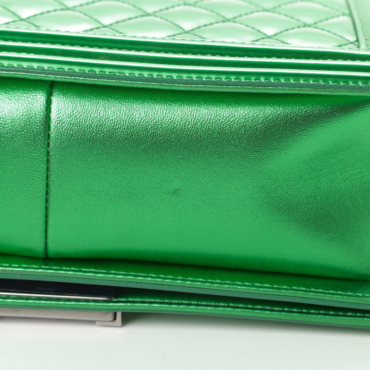 Metallic Patent Calfskin Quilted Medium Boy Flap Green