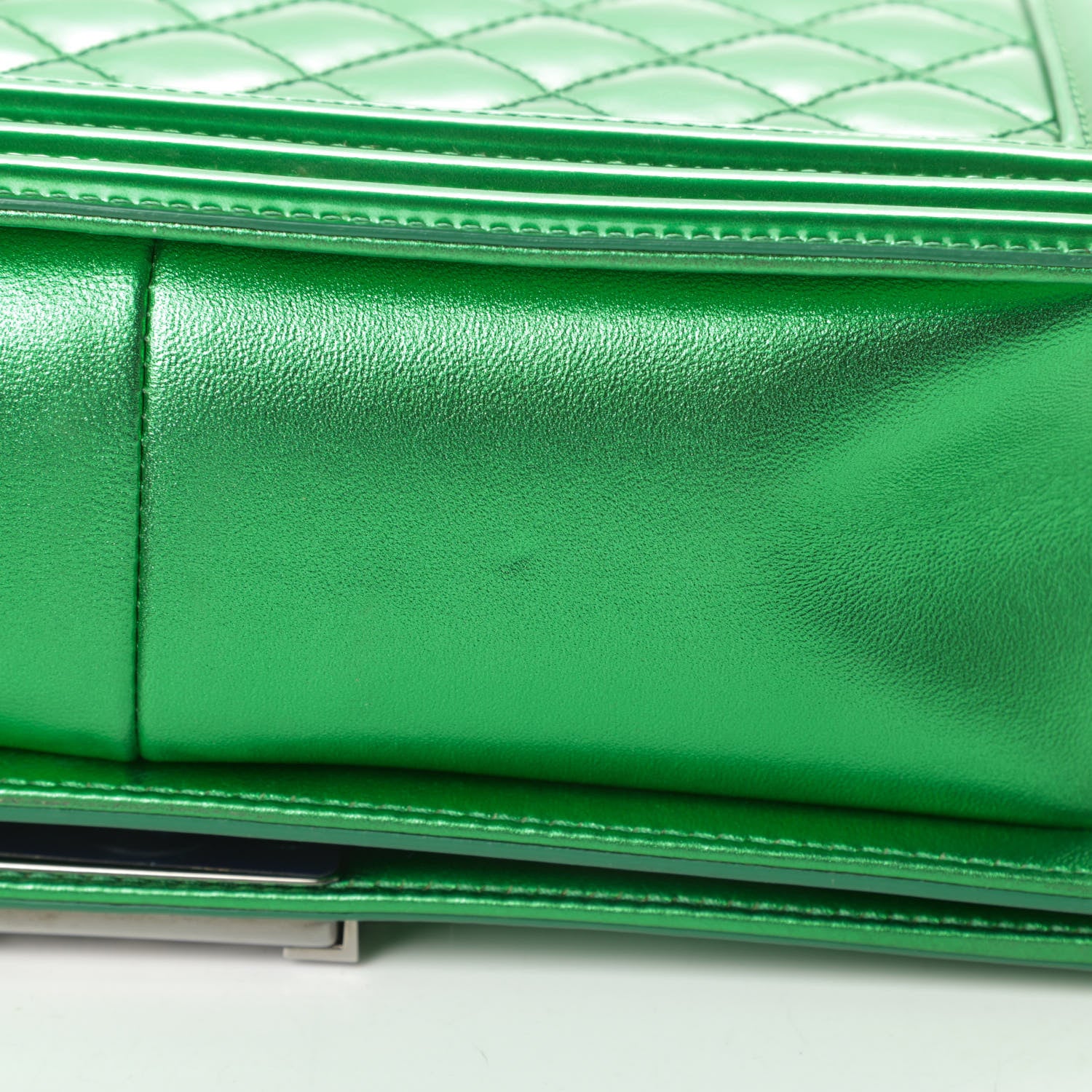 Chanel Metallic Patent Calfskin Quilted Medium Boy Flap Green 15 of 16