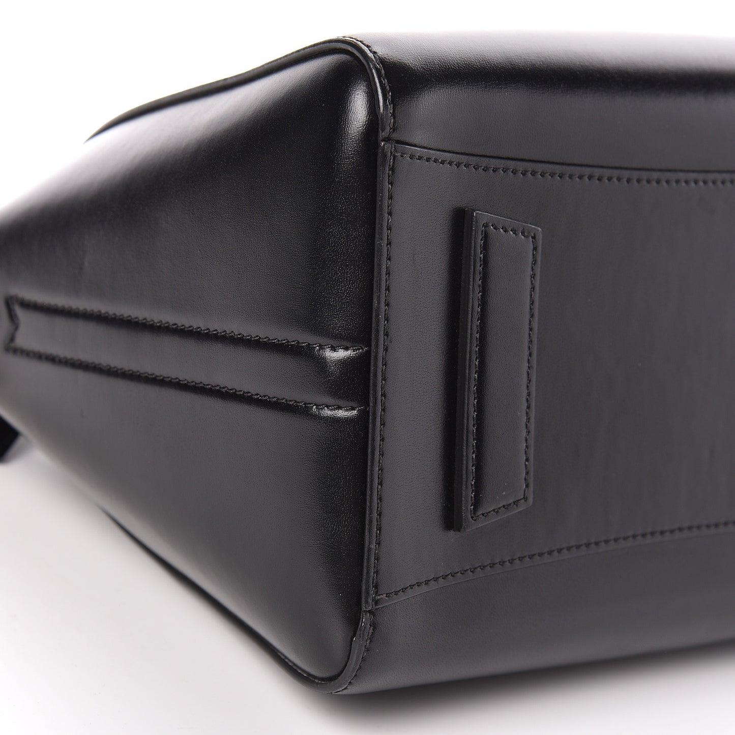 Shiny Lord Calfskin Small Antigona Black