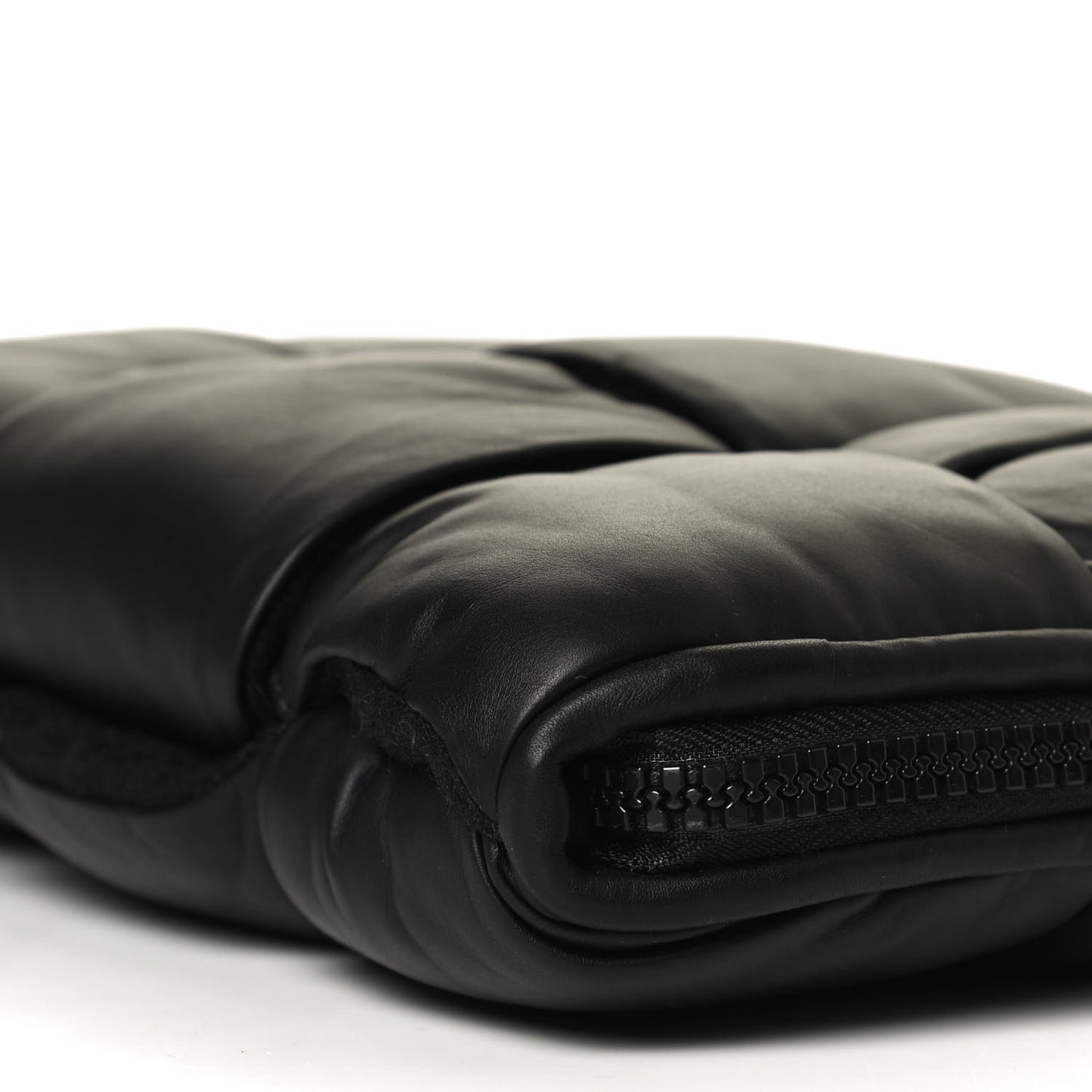 Calfskin Maxi Intrecciato Puffy Laptop Pouch Black